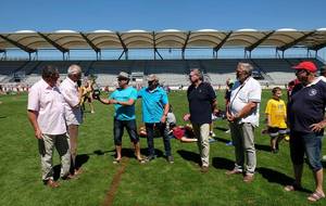 5942a3d8286ab_20170610httpswww.facebook.compgvilledefosphotostabalbumalbumid12912105042613271.jpg